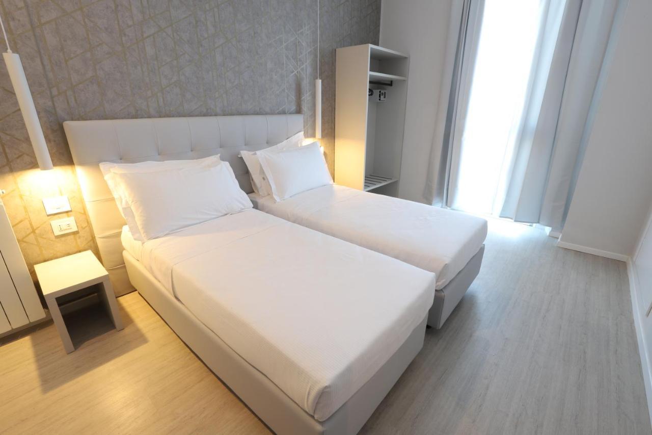 Cadorna Luxury Hotel Milan Exterior photo