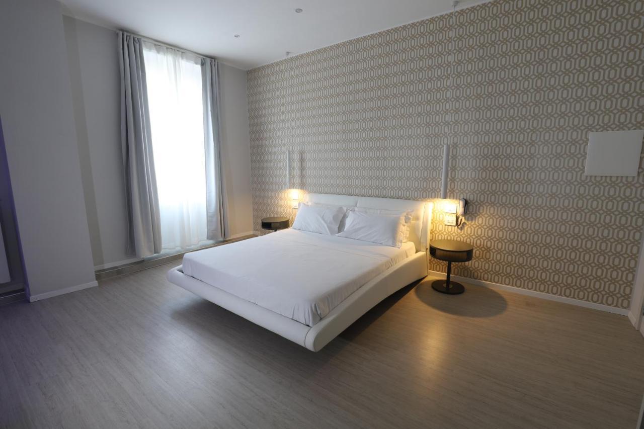 Cadorna Luxury Hotel Milan Exterior photo